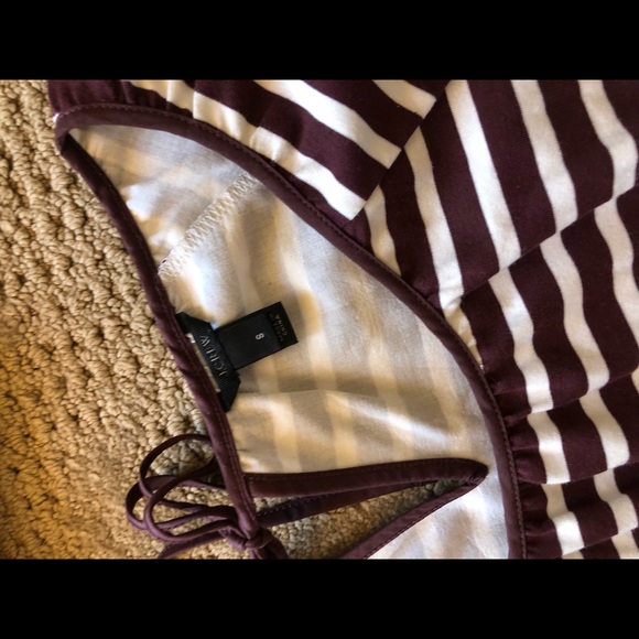 J.Crew maroon long sleeve - Picture 2 of 2